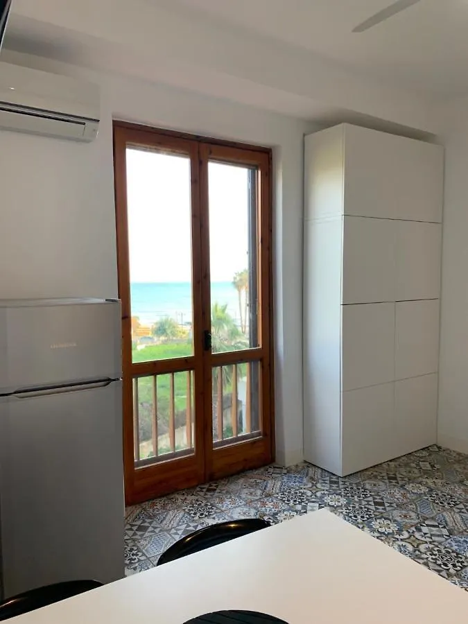 Sampierimare Apartment