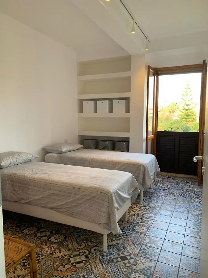 Sampierimare Apartment